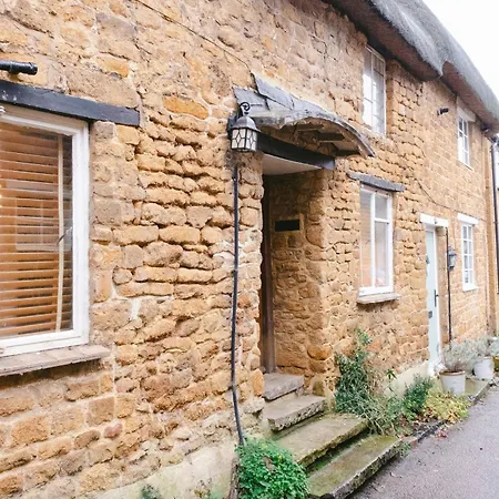 בית נופש Cosy Cotswolds With Log Burner, Garden, Sleeps 6, Near Soho *