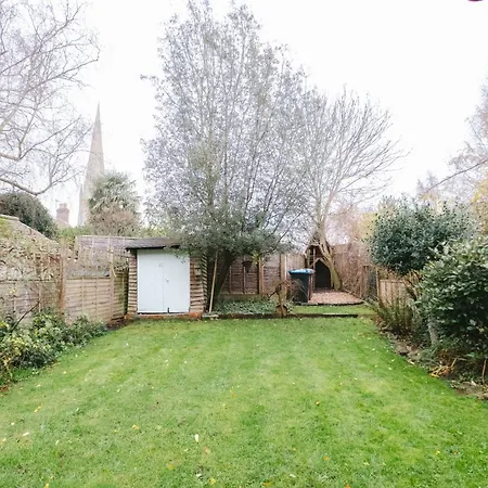 Cosy Cotswolds With Log Burner, Garden, Sleeps 6, Near Soho * Bloxham